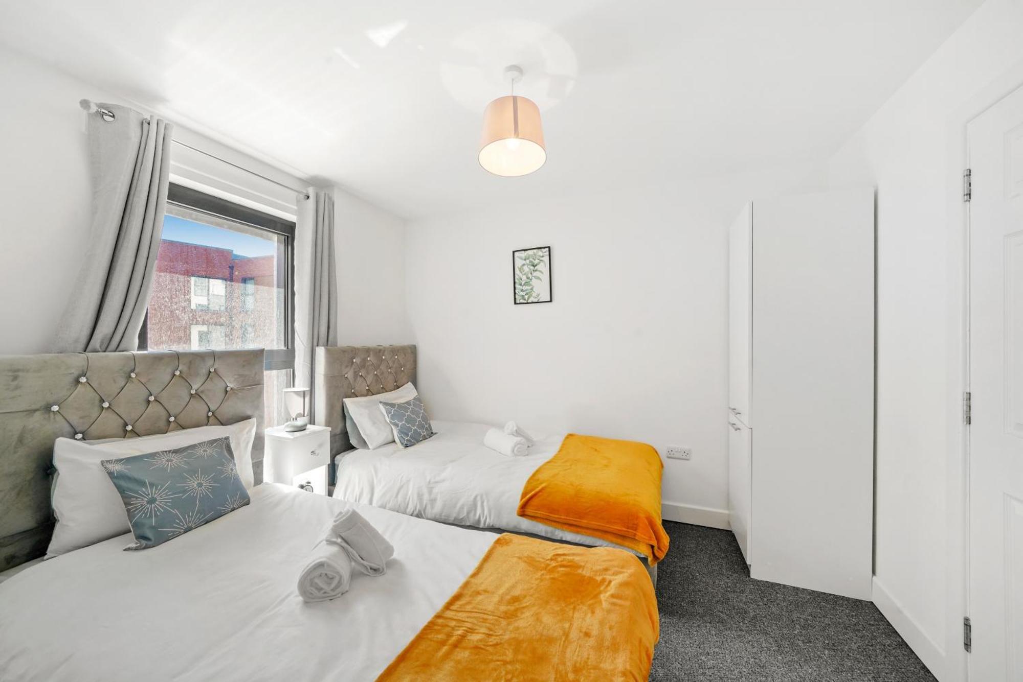 One And Two Bed Apartments Slough Near Heathrow Colnbrook Exteriér fotografie